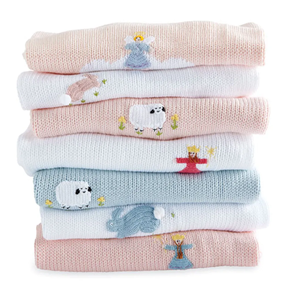 Applique Blanket -- White w/ Blue Bunny