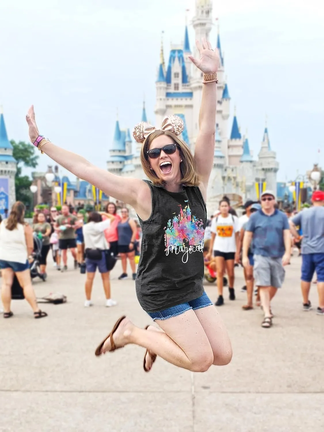 LUKYCILD Magic Castle Tank Top Women Magic Kingdom Shirts Graphic Tanks Summer Holiday Vacation Sleeveless Tops