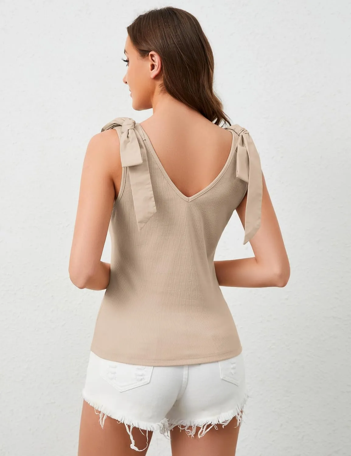 SAFRISIOR Women's Bow Tie Tank Tops V Neck Shoulder Strap Sleeveless Shirts Slim Fit Summer Going Out Knit Camisoles