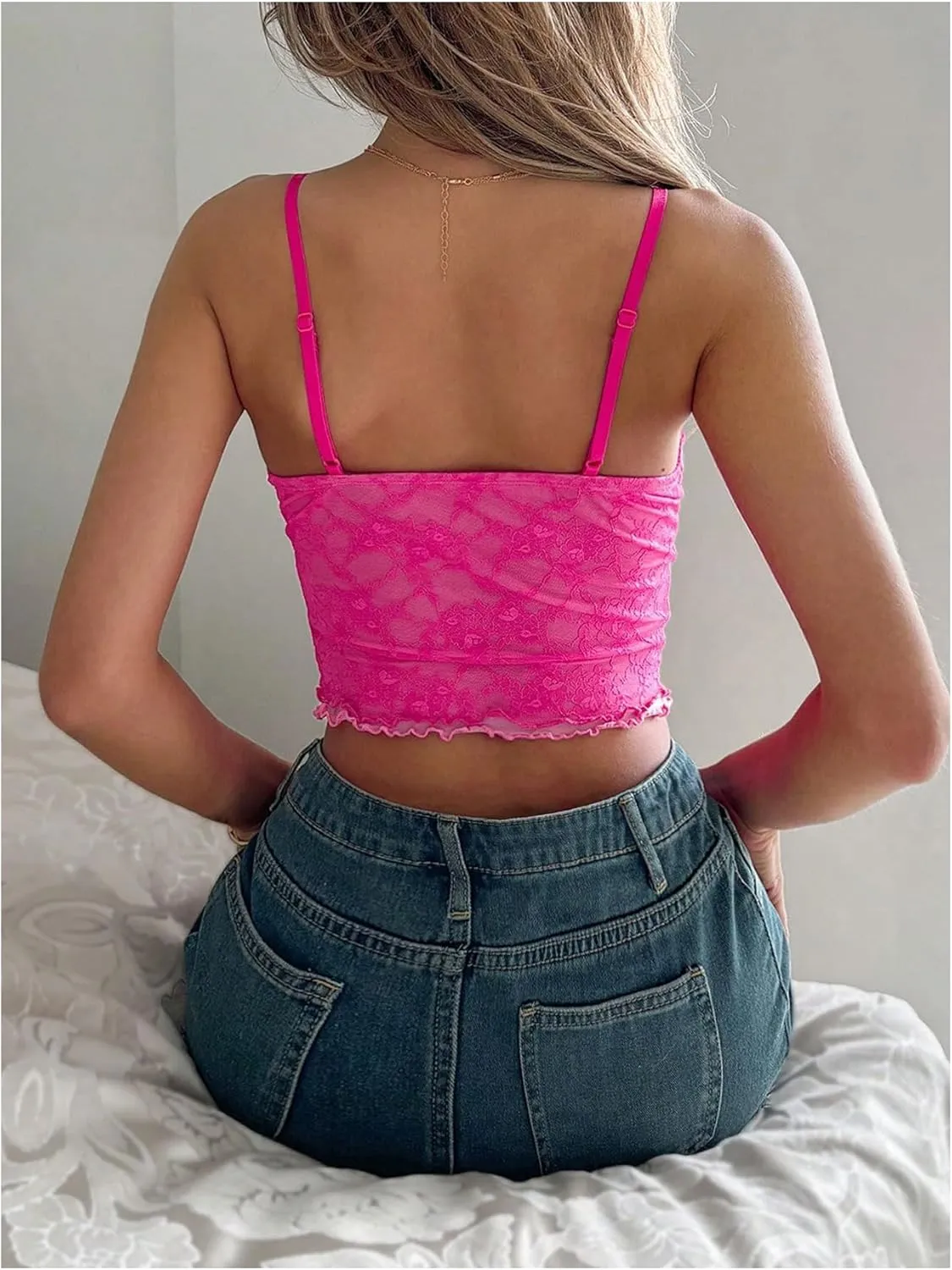 SHENHE Women's Lace Floral V Neck Camisole Y2k Spaghetti Strap Sleeveless Slim Fit Crop Cami Top