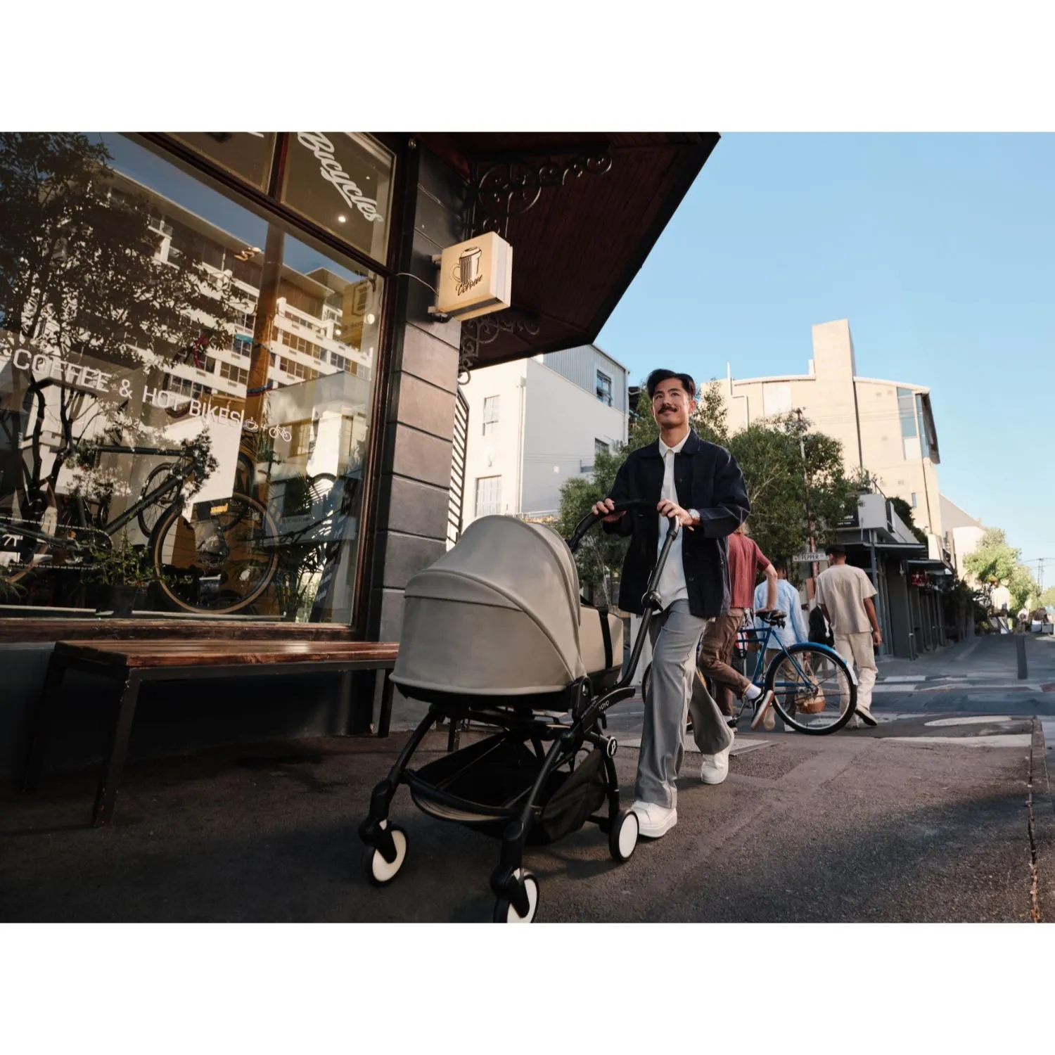 Stokke YOYO³ Newborn Shell 6  Complete Baby Stroller Set - White Frame with Toffee Newborn Shell & 6  Color Pack (Pre-Order; Est. Delivery in 4-6 Weeks)