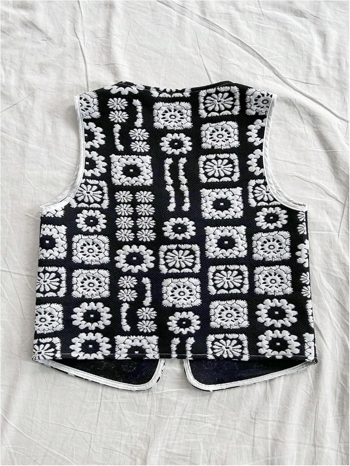 Verdusa Women's Bow Tie Floral Embroidered Vest Tops Boho V Neck Sleeveless Cardigan Outwear