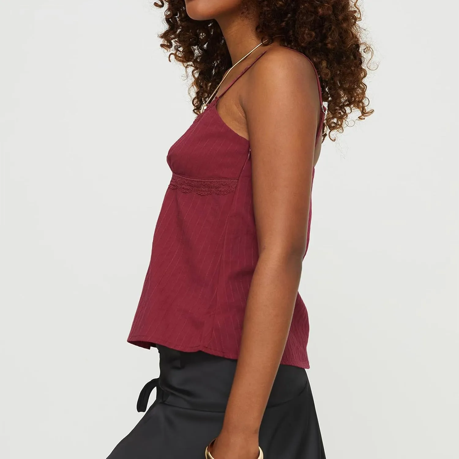 Women Y2K Floral Babydoll Tank Top Sexy Spaghetti Strap V Neck Ruffle Cami Tops Sleeveless Peplum Shirts Camisoles