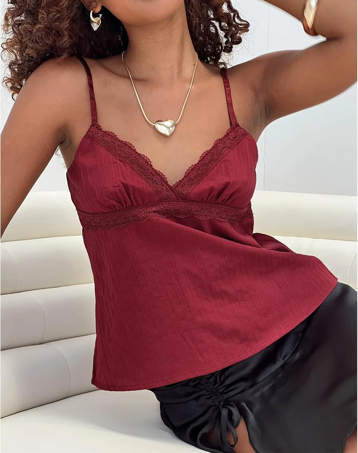 Women Y2K Floral Babydoll Tank Top Sexy Spaghetti Strap V Neck Ruffle Cami Tops Sleeveless Peplum Shirts Camisoles