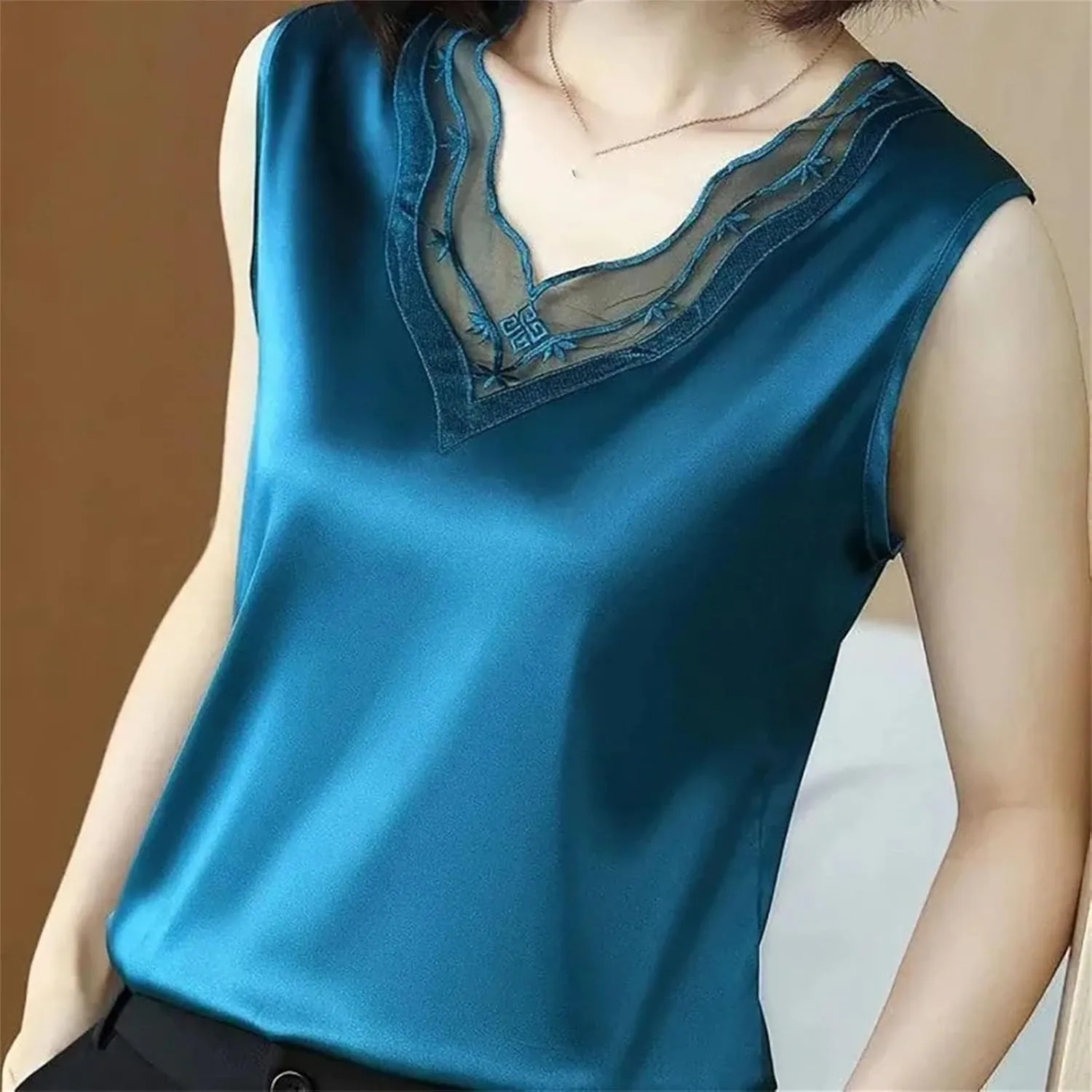 Women's Camisoles Women's Satin Blouse Sleeveless Lace V-Neck Top Tanks Women Vests